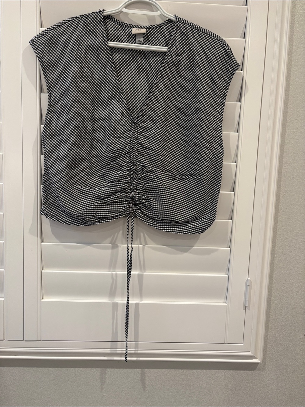 Target Black and White Ruched V-Neck Crop Top